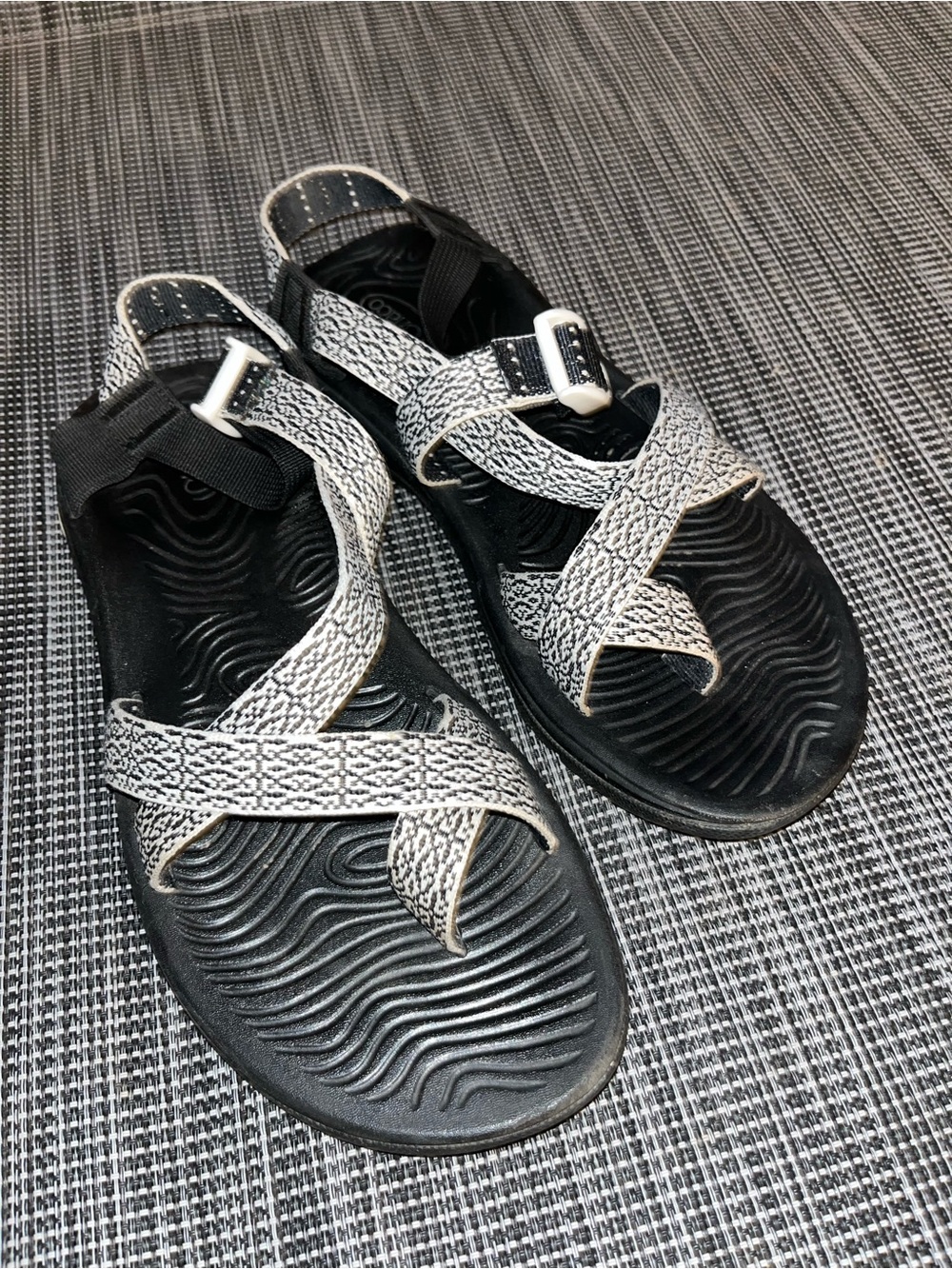 Chaco Women's Black Sandals with White-Gray Patterned Straps